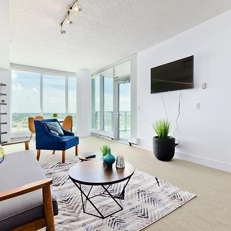 Suite Digs Arriva YYC Eksteriør billede